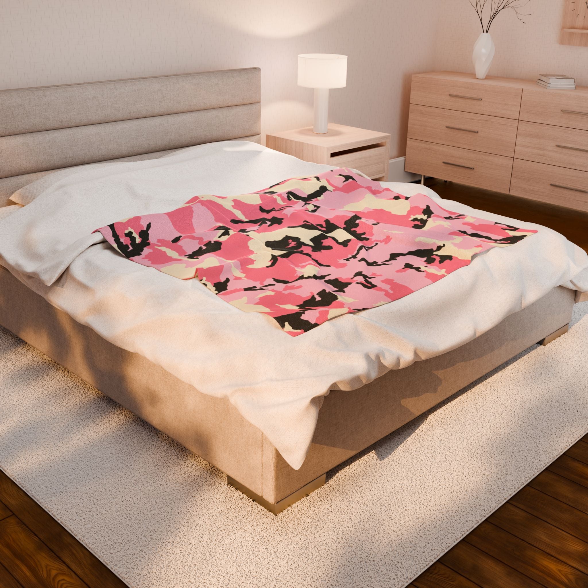 Cozy Pink Camo Velveteen Plush Blanket - Perfect for Gifting and Home Comfort